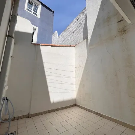 Maison Avec Cour, A 25m De La Plage, Proche Centre Et Commerces Сasa de vacaciones *